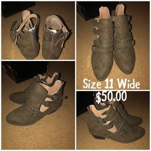 Size 11 wide brown heeled boots